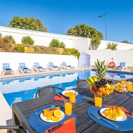 Bahia - Moradia Com Piscina De Agua Salgada Em Албуфейра